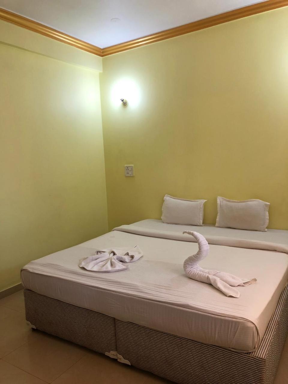Spot On 39618 El Paso Hotell Arambol Exteriör bild