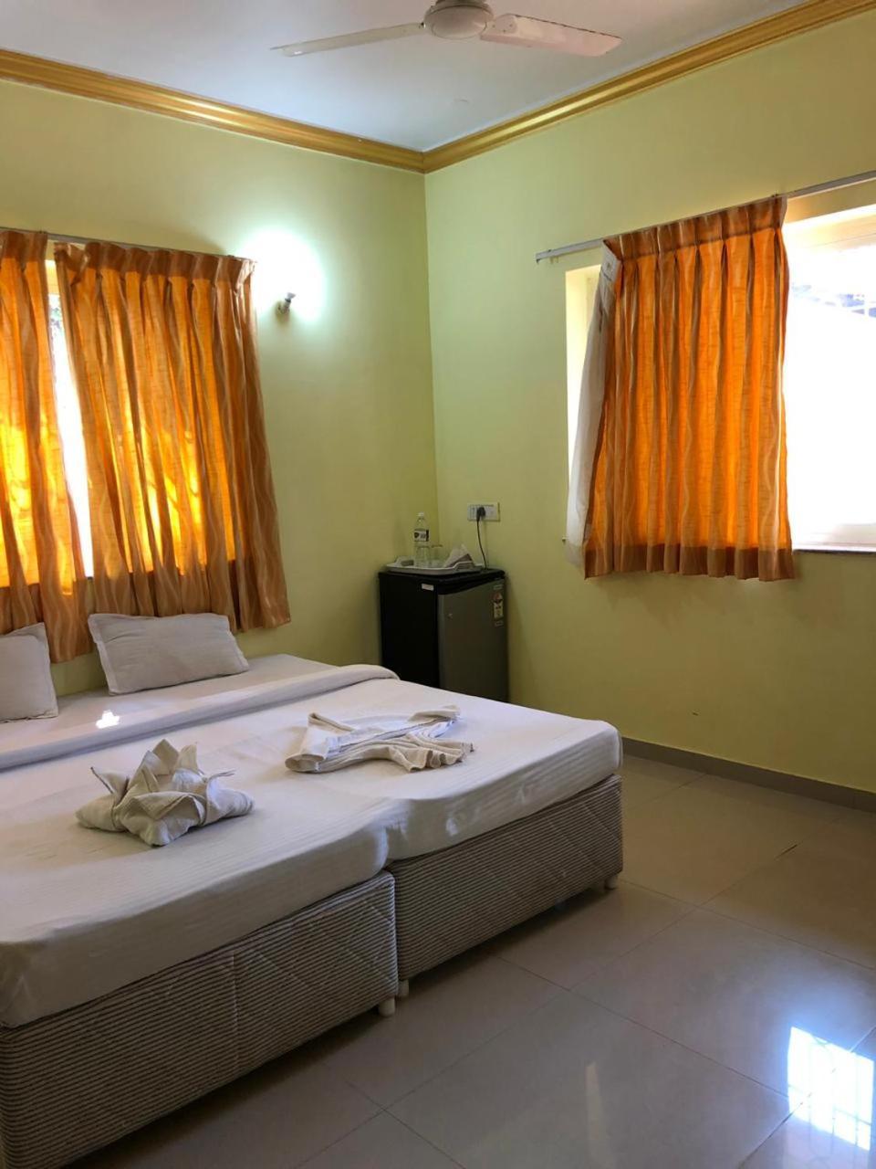 Spot On 39618 El Paso Hotell Arambol Exteriör bild