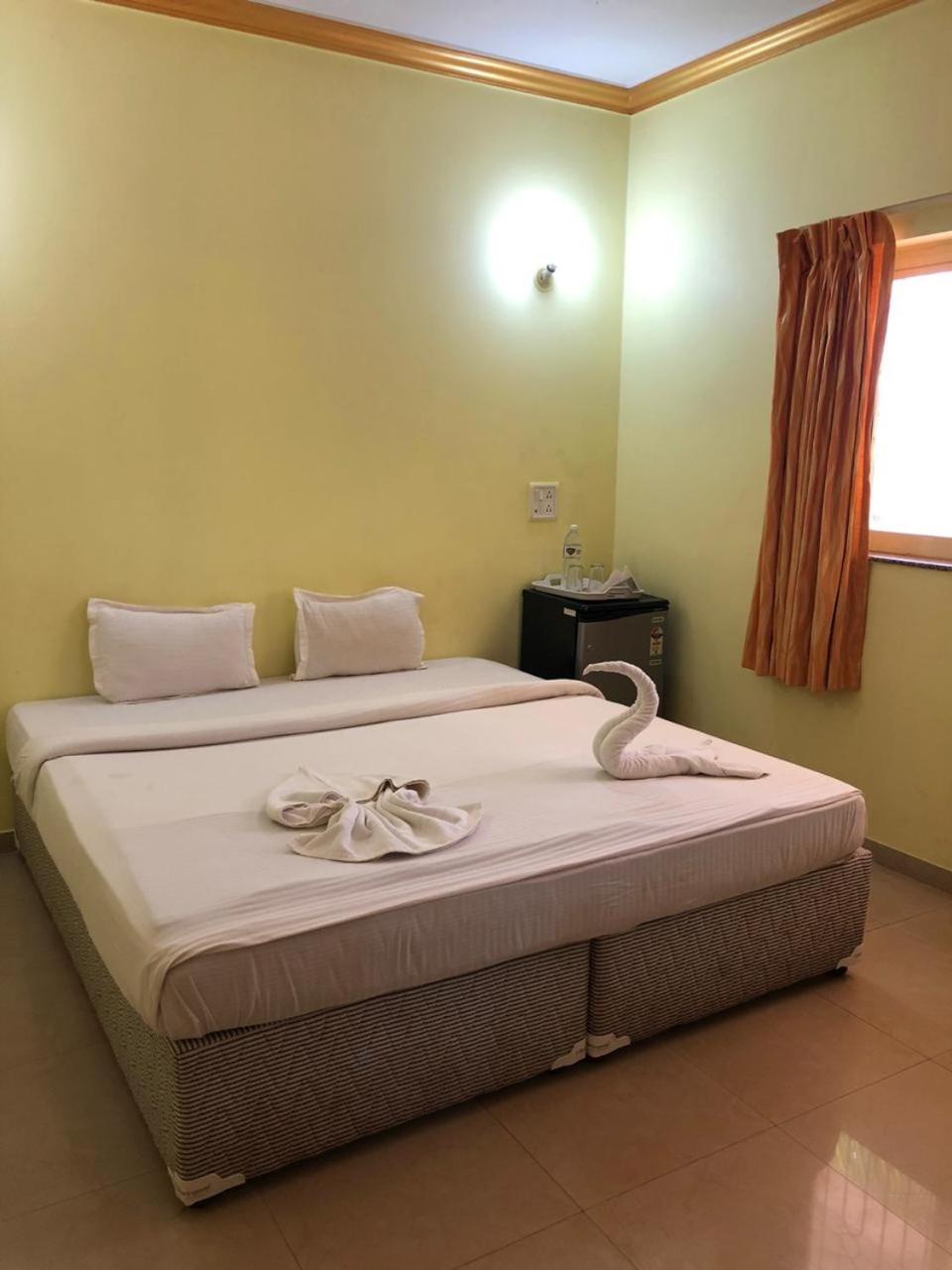 Spot On 39618 El Paso Hotell Arambol Exteriör bild